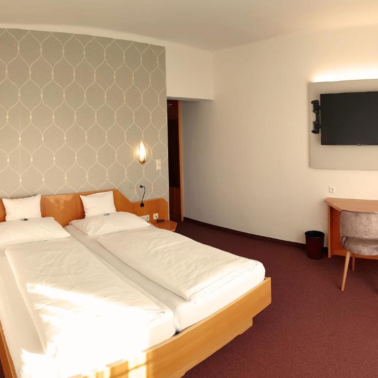 Hotel-Restaurant Teuschler-Mogg Bad Waltersdorf inklusiv Genusscard - Habitación Doble - 4