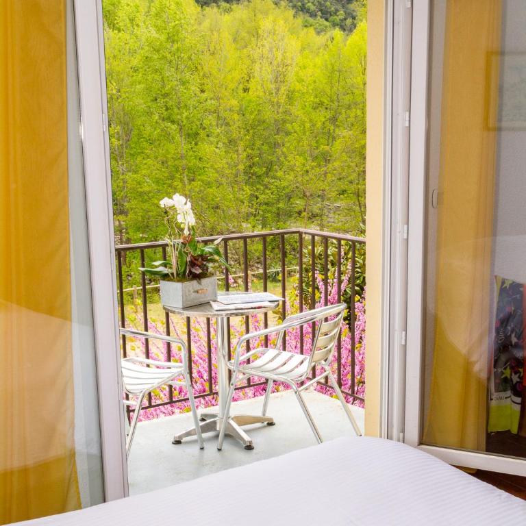 Appart'Hotel-Restaurant Castel Emeraude - Studio Double Supérieur - Vue sur Rivière - 1