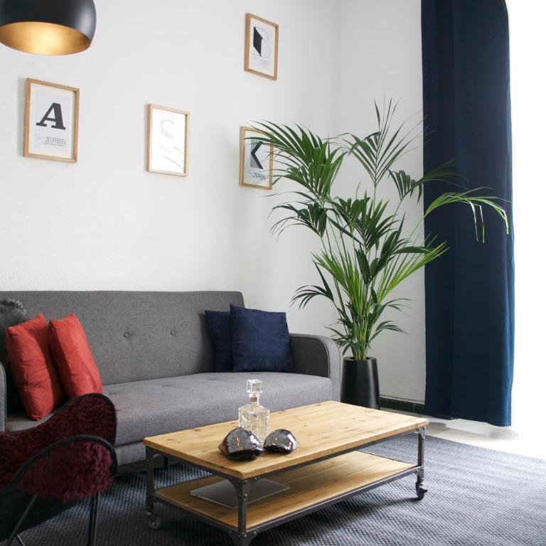 BeHouse Plaza del Salvador - Apartamento con terraza - 2