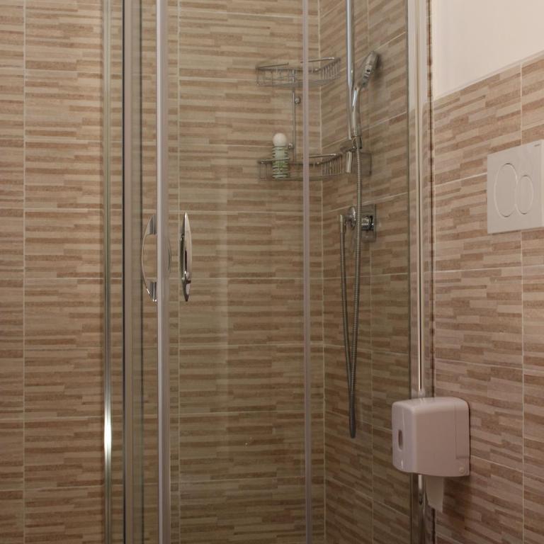 Hotel San Rufino - Camera Quadrupla - 6