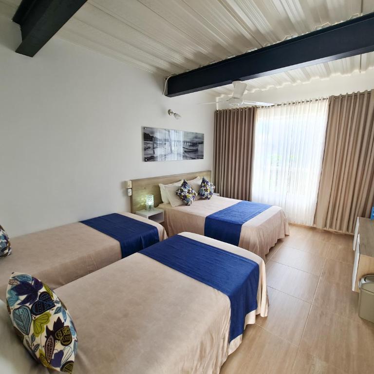 Hotel Santa Clara Doradal - Habitación Familiar - 1