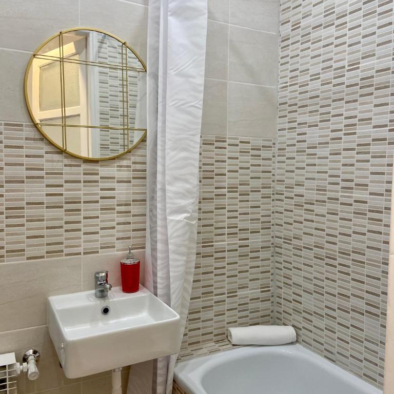 Morosini 11 - One-Bedroom Apartment - 13