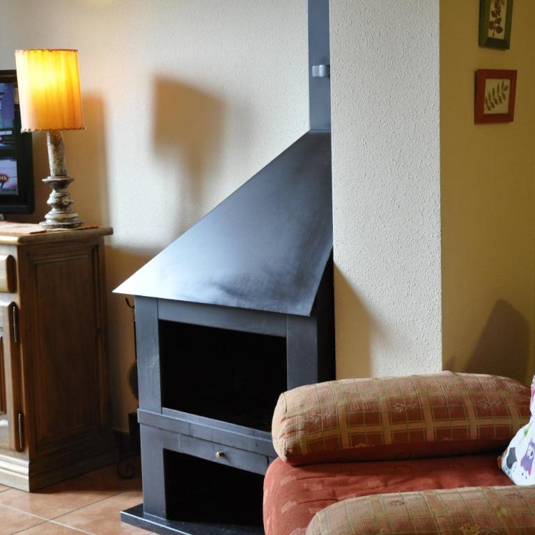 Apartamentos Los Pirineos - Atencion personal - Appartamento con 1 Camera da Letto (2-4 Adulti) - Avenida Zaragoza 76 - 16