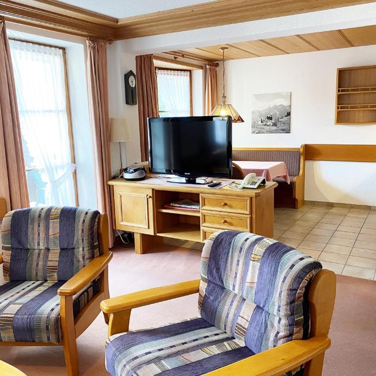 Haus Central Oberstdorf - Apartment mit 2 Schlafzimmern und Balkon - Mädelegabel - 11