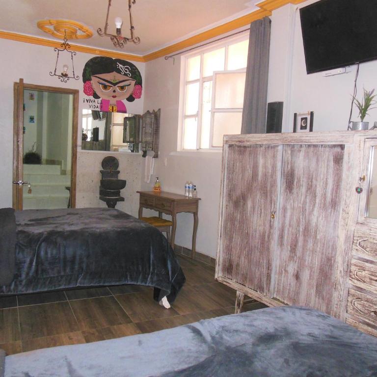 Casa El Ombligo de la Luna - Quadruple Room with Private Bathroom - 4
