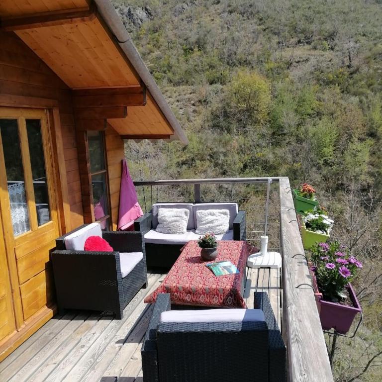 Chalet sur pilotis avec piscine privée - Chalet - 5