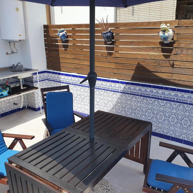 Private townhouse with roof terrace close to the beach - Vacation Home - 3