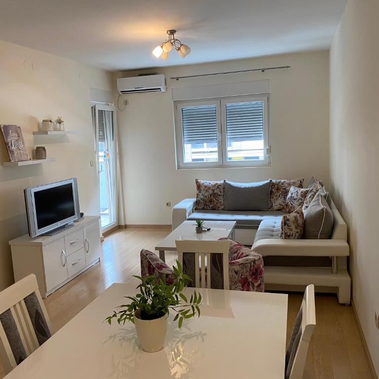 Apartments New City - Deluxe Apartment - 2