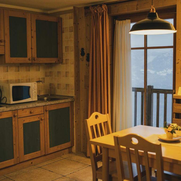 Residence Les Fleurs - One-Bedroom Apartment (5 Adults) - 10