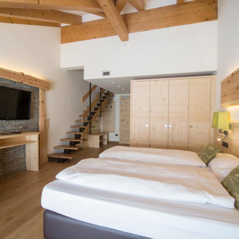 Alpholiday Dolomiti Wellness & Family Hotel - Suite Junior Deluxe - 3