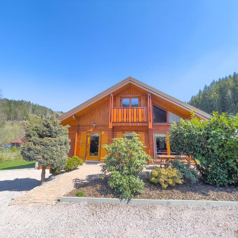 Chalet tout confort 'Le Grand Pré', terrain clôturé, garage - Chalet 3 Chambres - 1
