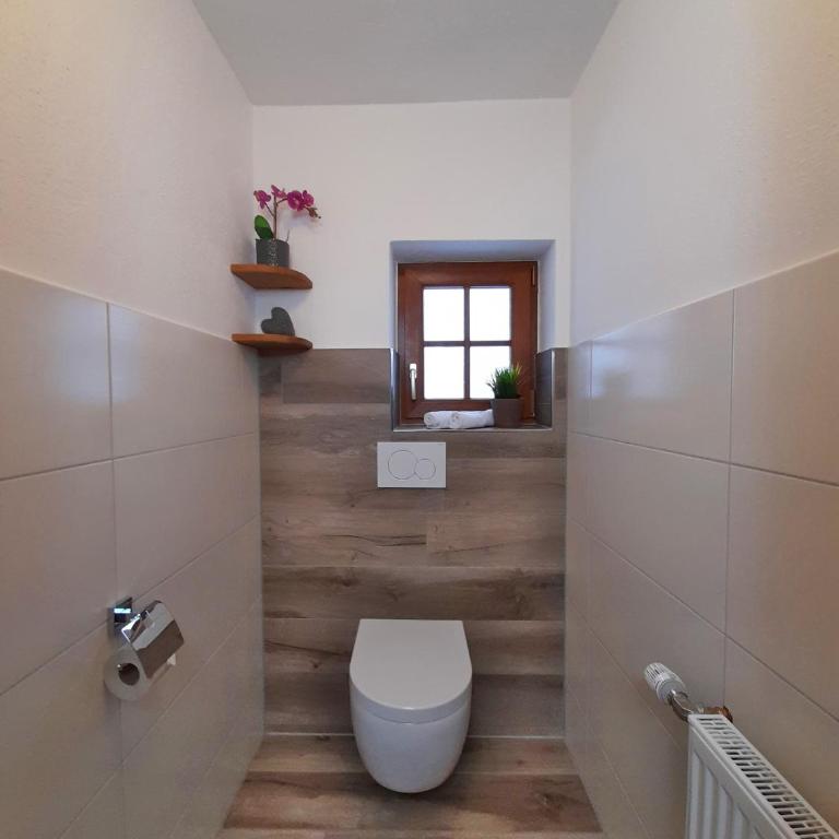Pension Loiplstüberl - Doppelzimmer mit Bergblick - 13