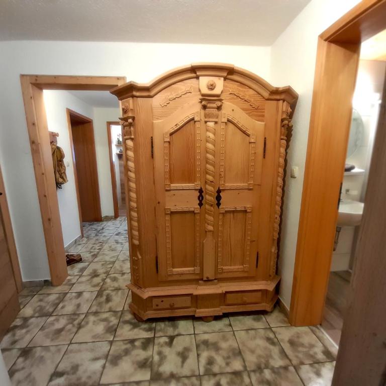 Pension Loiplstüberl - Doppelzimmer mit Bergblick - 25
