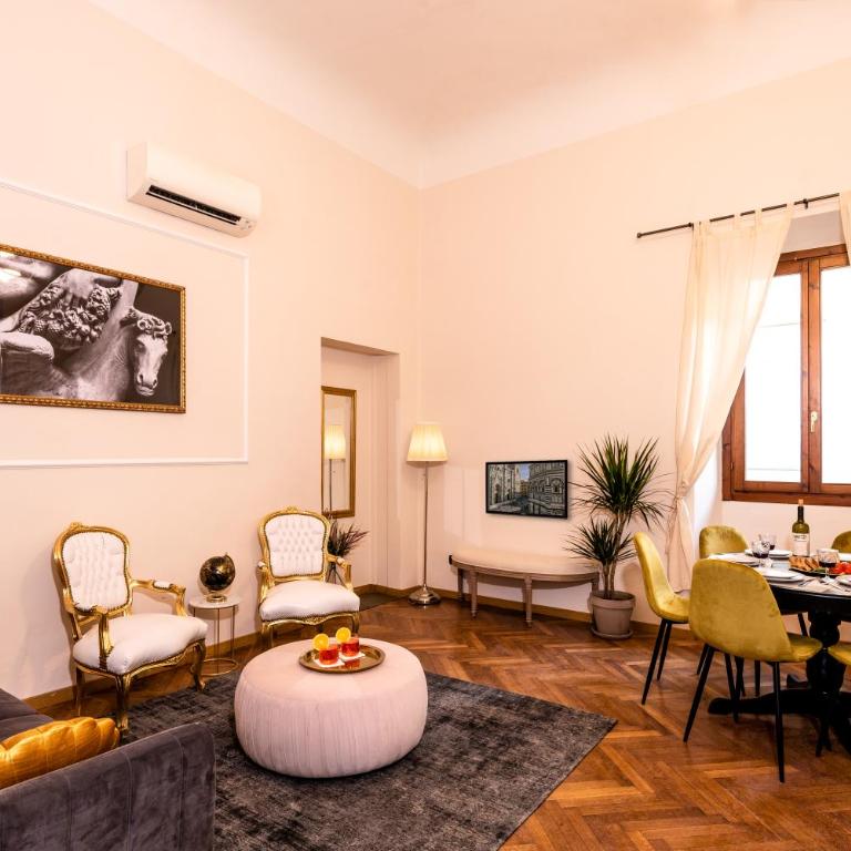 Elegant and historic 3-Bedroom in city center -By LikeHomeFlorence - Appartamento con 3 Camere da Letto - 14