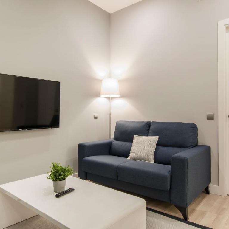 Arenal Suites Gran Vía - Deluxe Apartment - 8