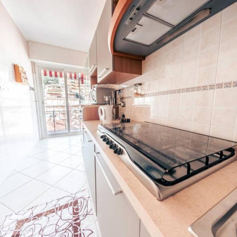 Casa Luca Flexyrent - Parking - A C - WiFi - Appartamento con 2 Camere da Letto - 12
