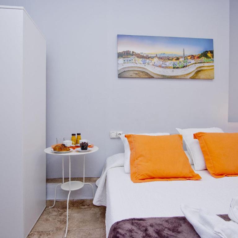 Barcelona City Seven Hostal - Double or Twin Room - 32