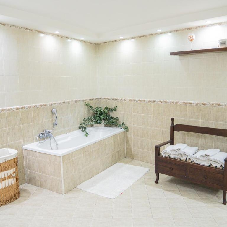 Domus Ugo - One-Bedroom Apartment - 36