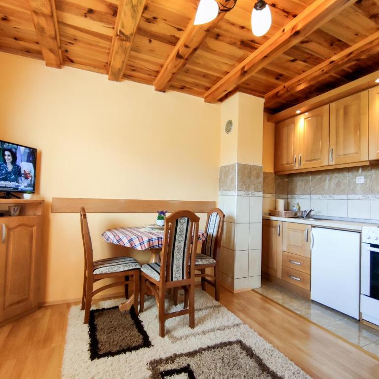 Vikendice porodice Smiljanić - Two-Bedroom Apartment - 2