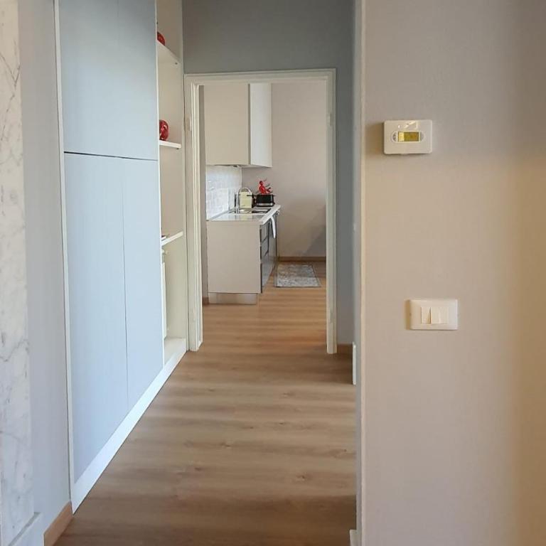 Foscolo 27 a 100 m dal mare - Appartamento con 2 Camere da Letto - 10