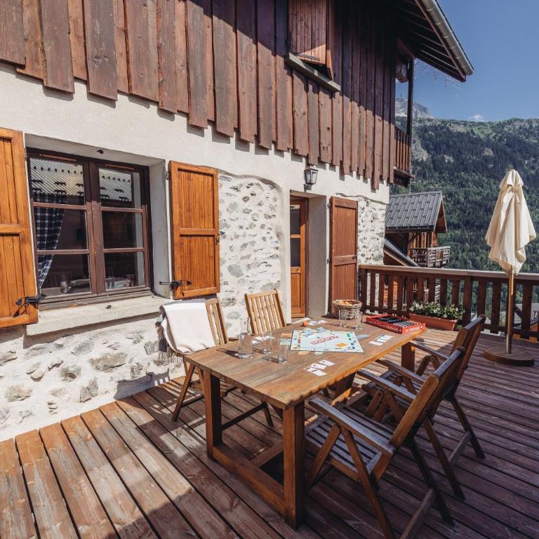 Chalet La Fedora - Appartements de charme - Appartement 2 Chambres avec Vue sur la Montagne - 22