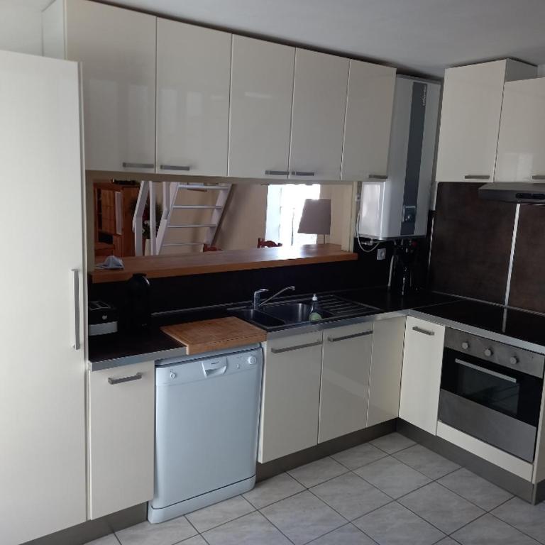 Duplex Centre Le Grau du Roi - Apartment - 17