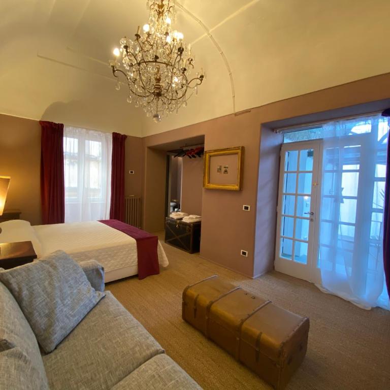 Suites Edivino Design Capri - Camera Quadrupla Classic - 12