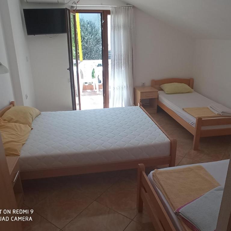 Apartments Petrović - Studio (4 Odrasle Osobe) - 11