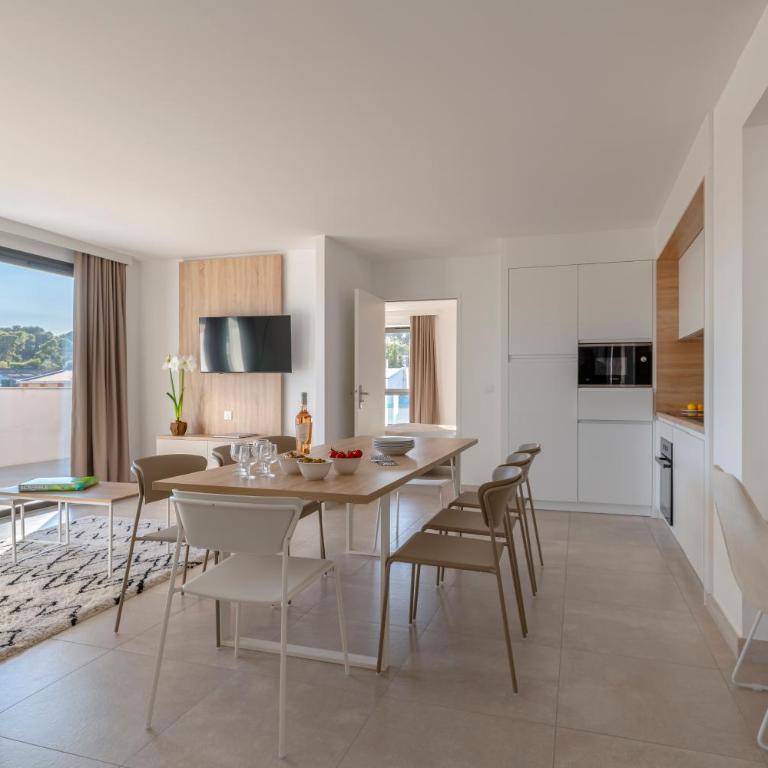 Lagrange Apart'Hôtel Antibes Olympie - Appartement 3 Chambres - 2
