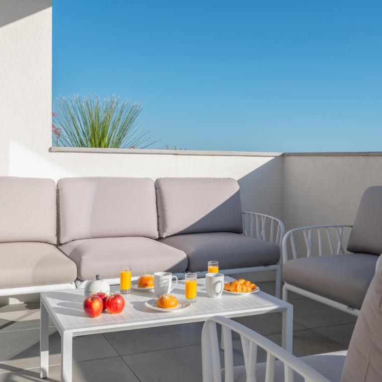 Lagrange Apart'Hôtel Antibes Olympie - Appartement 3 Chambres - 6