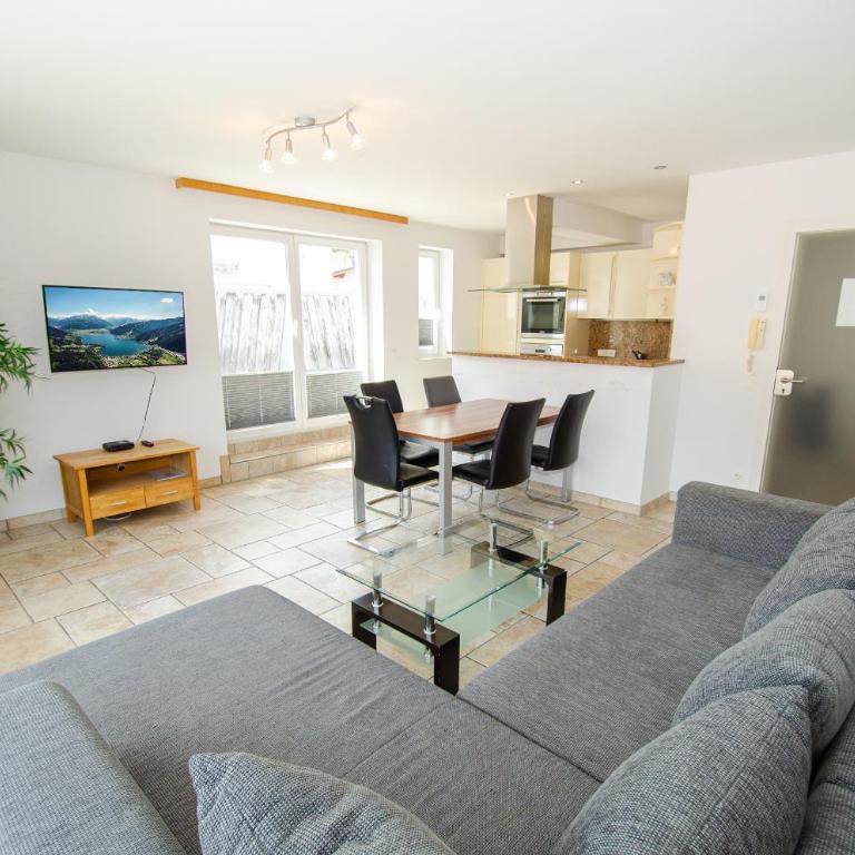 Penthouse in the heart of Zell am See - Apartment mit 2 Schlafzimmern und Balkon - Penthouse - 2