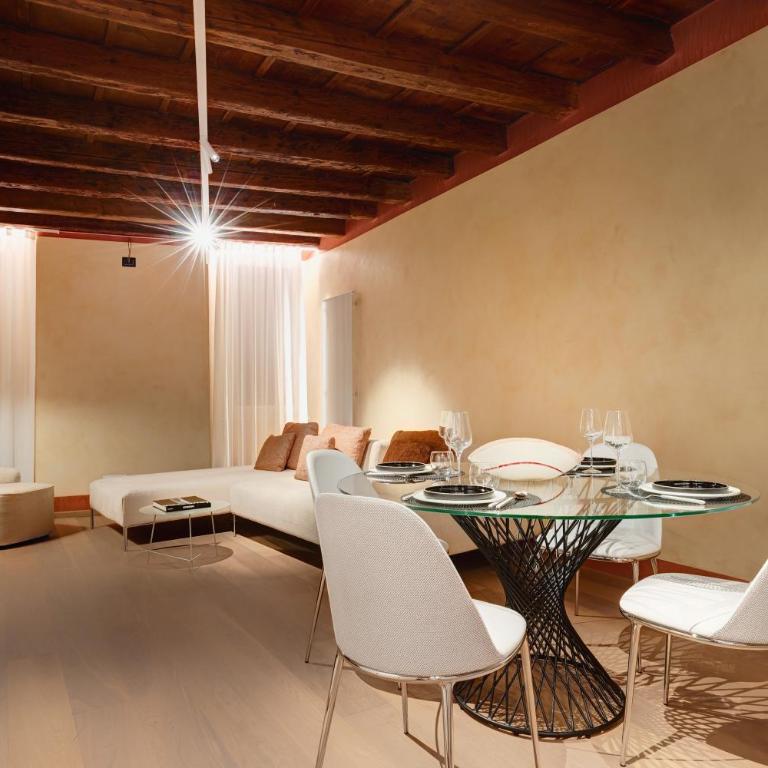1881 LUXURY SUITES - Superior Apartment - 4