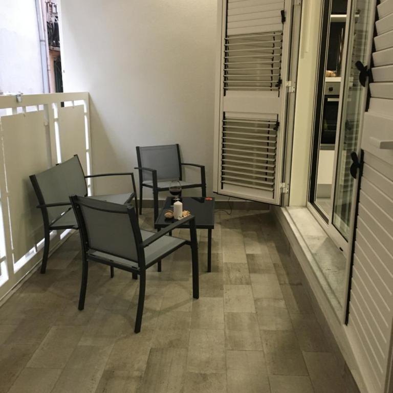 Luxury House - Appartamento con 1 Camera da Letto - 39