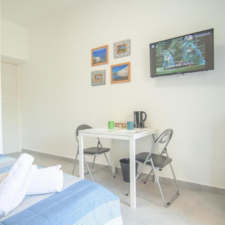 Casetta del Villaggio - Camera Tripla Comfort con Doccia - 5