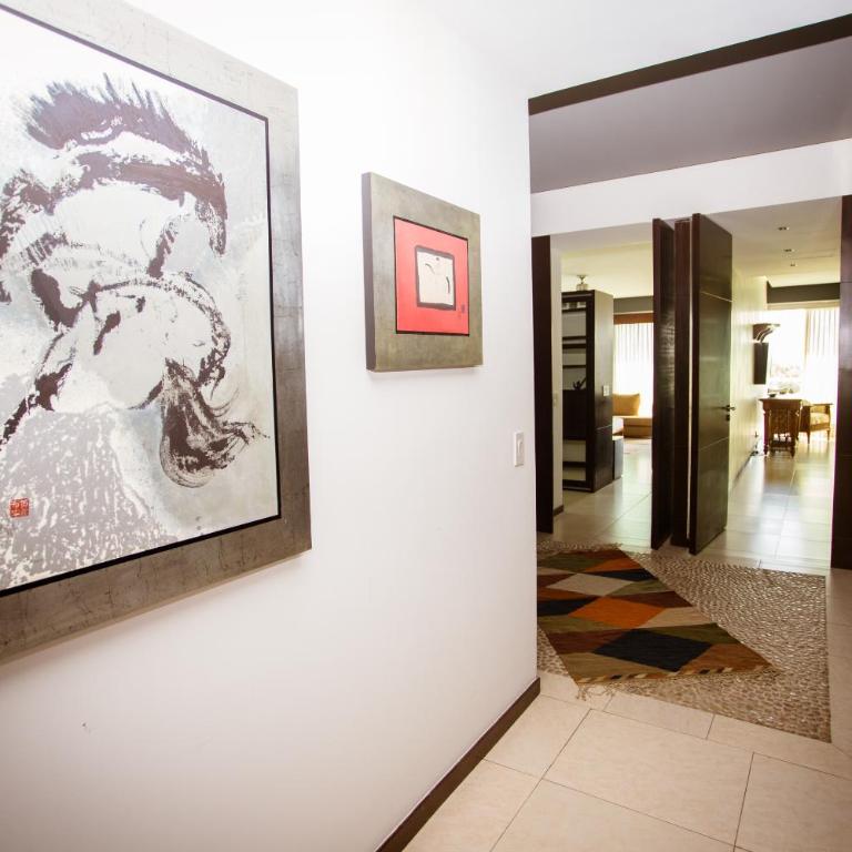 Luxury Condo Peninsula - Apartamento - 65