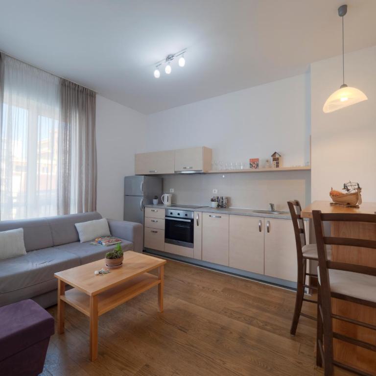 Seaside Rest Apartments - Apartman sa Pogledom na Planinu - 7