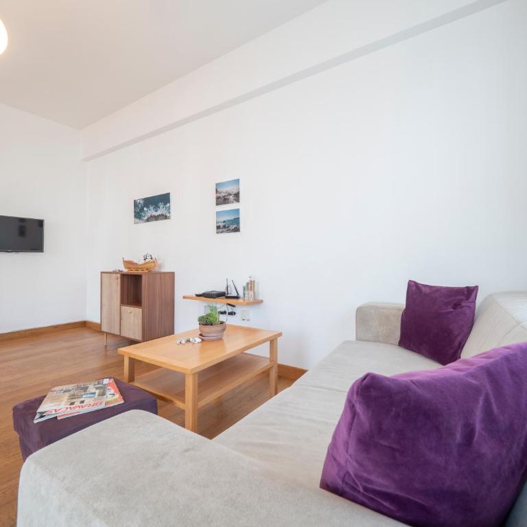 Seaside Rest Apartments - Apartman sa Pogledom na Planinu - 9