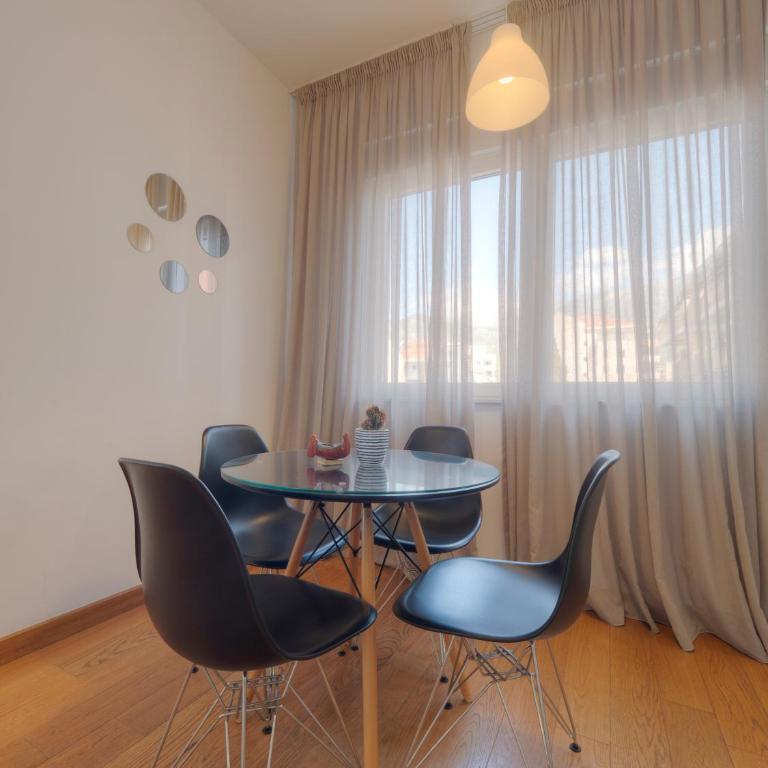 Seaside Rest Apartments - Apartman sa Pogledom na Planinu - 29