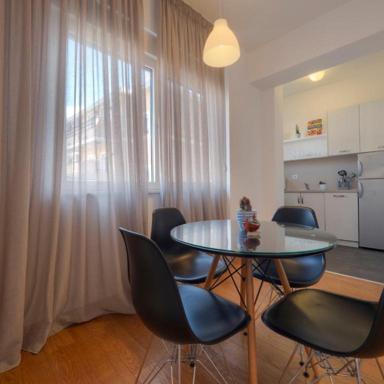 Seaside Rest Apartments - Apartman sa Pogledom na Planinu - 32