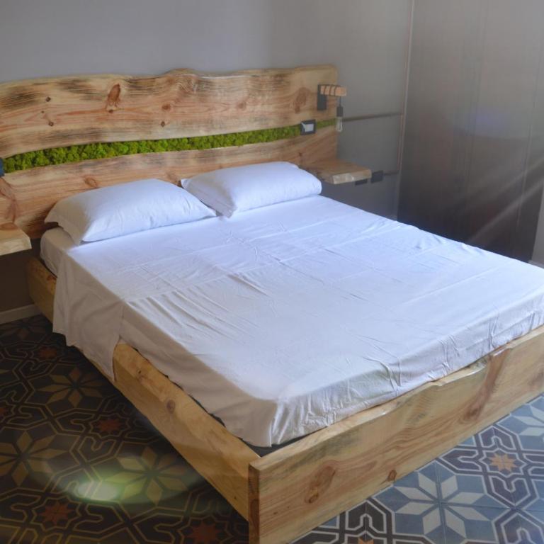 WineExperience- WINE&JACUZZI SUITE - Suite Queen con Vasca Idromassaggio - 12