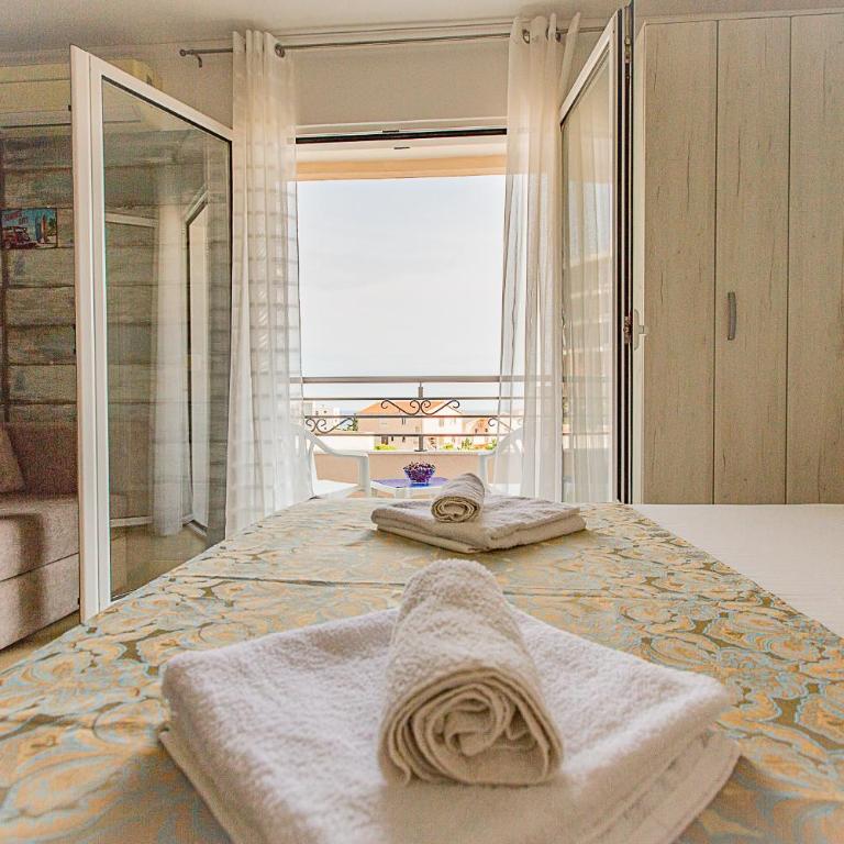 Apartments Alesia Bečići - Studio with Sea View - 24