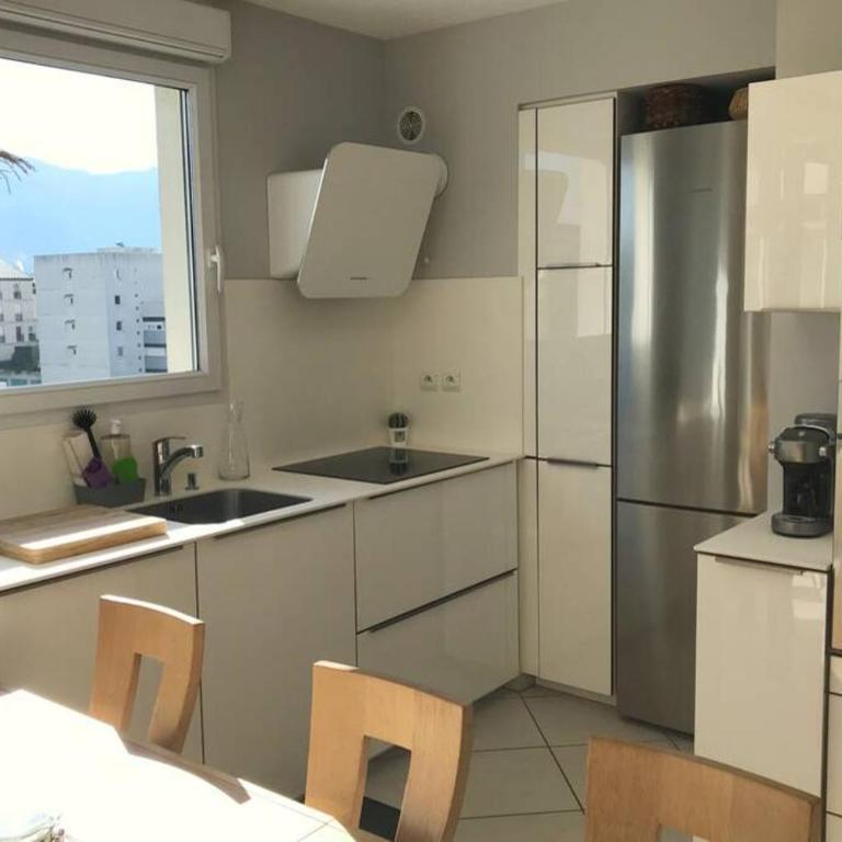 LE CEZANNE - Centre ville, Balcon, Garage - Apartment mit 2 Schlafzimmern - 14