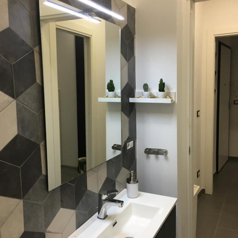 Luxury House - Appartamento con 1 Camera da Letto - 17