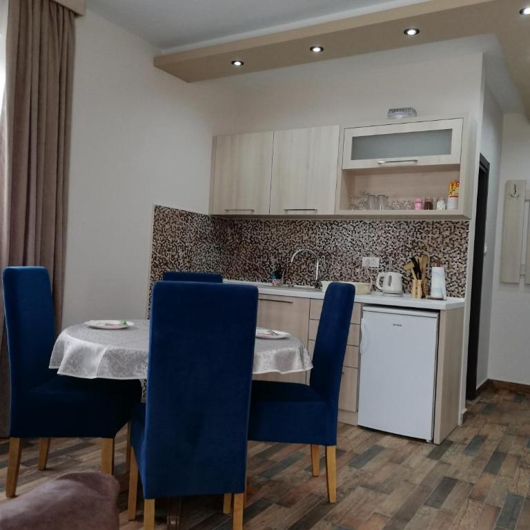 Apartmani Borova Iglica Divčibare - Apartman Tipa "Suite" sa 1 Spavaćom Sobom - 4