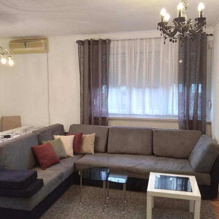 Apartman CENTAR - Apartman sa Balkonom - 6