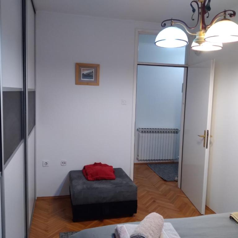 Apartman CENTAR - Apartman sa Balkonom - 4