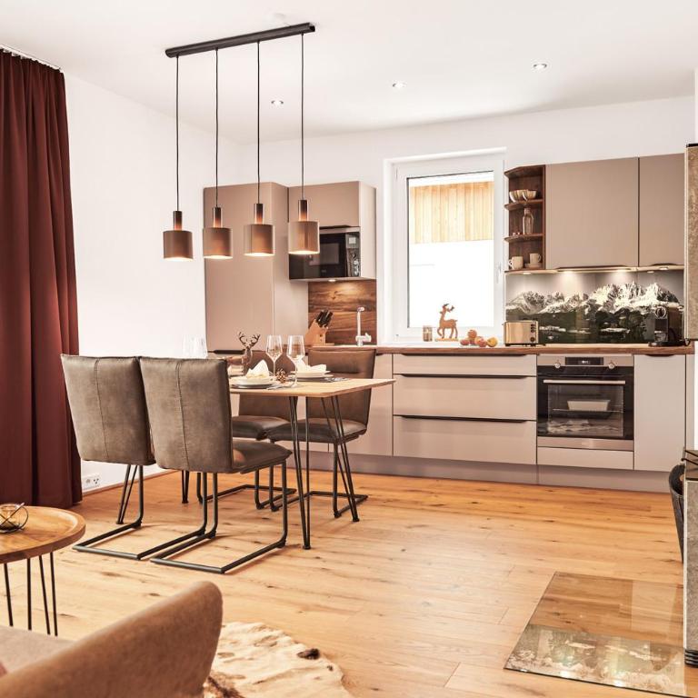 die Tauplitz Lodges - Alm Lodge A6 by AA Holiday Homes - Apartment mit Blick auf die Berge - 2
