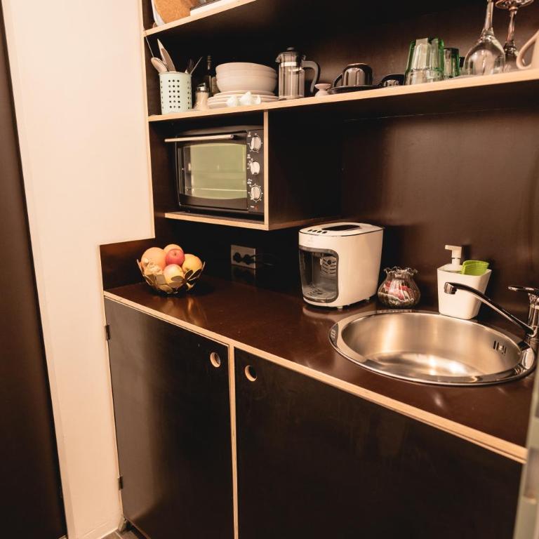 The Gallery - Standard-Wohnung mit Außentoilette - 7