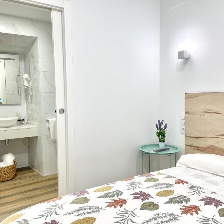 La Despensa de la Corredera Hostal - Habitación Estándar - 1 cama grande - 22