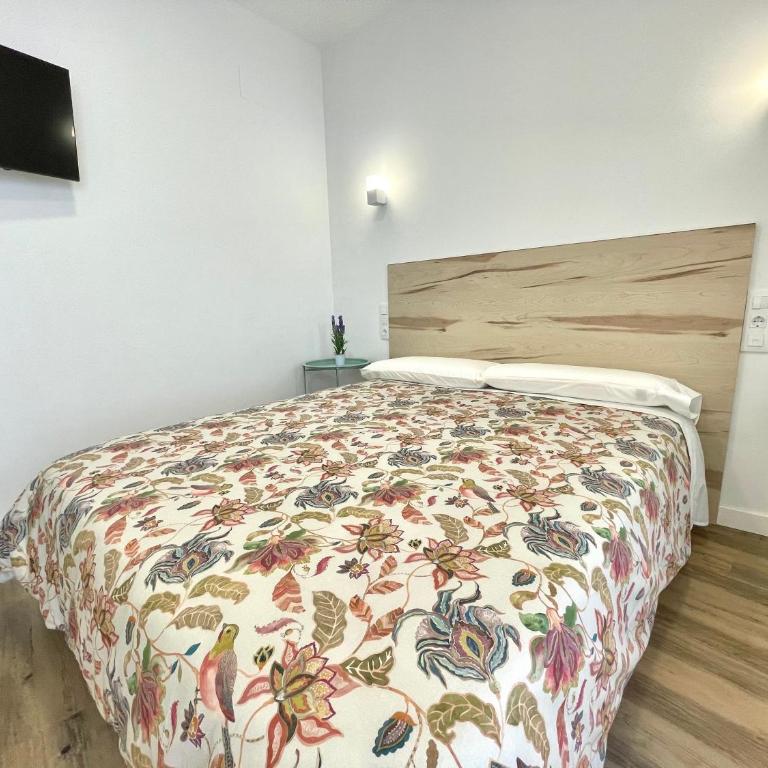 La Despensa de la Corredera Hostal - Habitación Estándar - 1 cama grande - 11